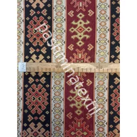 Kilim, Fekete-Bordó-Bézs csíkos