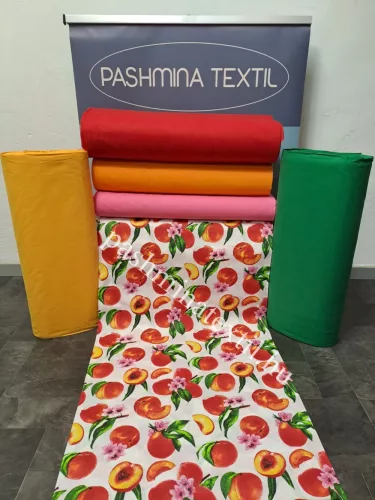 Pamutvászon - Barack minta - fehér alapon