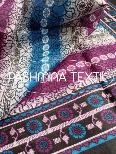 Afrikai Pamut - Lila-kék színátmenetes alapon virág mintás