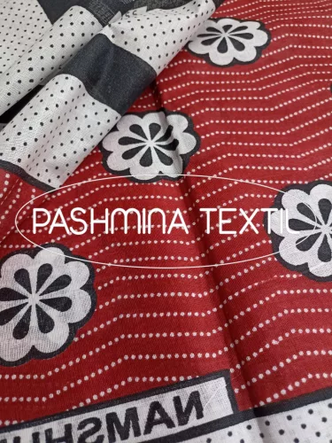 Afrikai Pamut - Fehér-fekete keretes, bordó alapon fehér-fekete virág mintás