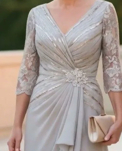 Halvány ezüst düsesz méteráru