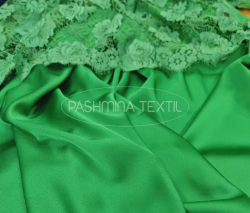 Zöld - hártya csipke