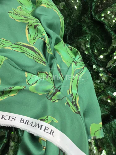 Sötét zöld - vízhatású Payett