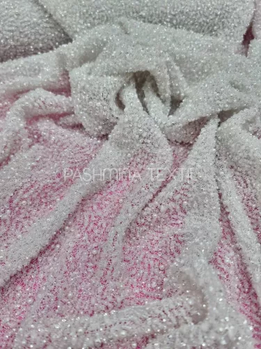 “Hópelyhes” Gyöngyös payett ivory