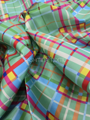 Színes rombusz mintás - selyem zibbelin