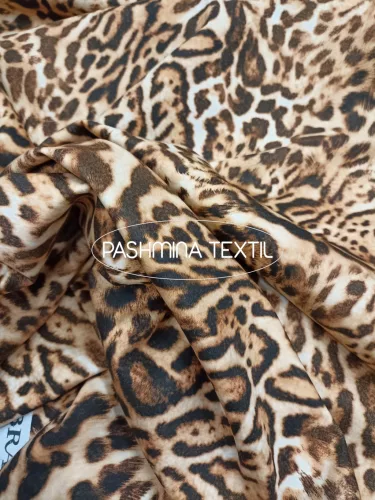 Mintás elasztikus pamut - Barna párduc mintás.