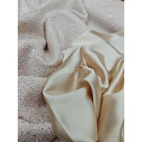 Chanel szövet hernyóselyem szaténnal