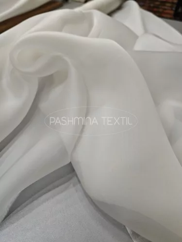 Exclusive hernyóselyem organza - Fehér
