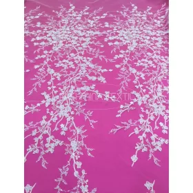 Csillanó ágak hímzett tüllcsipke