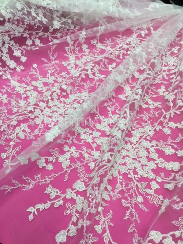 Csillanó ágak hímzett tüllcsipke