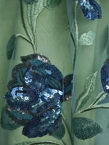 Spanyol hímzett flitterezett tüllcsipke-fahéj