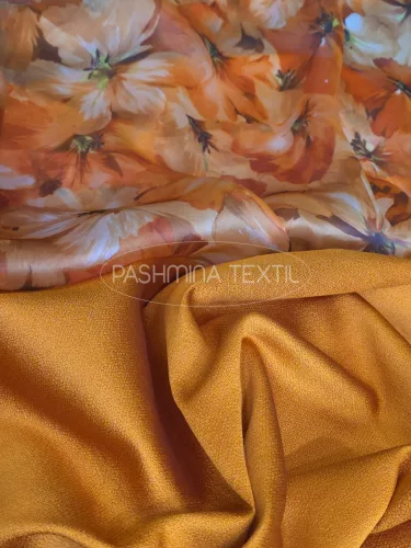 Narancssárga virágos - hernyóselyem organza