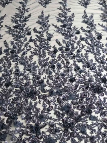 Sötétkék indás 3D gyöngyös csipke - Éjkék hernyóselyem szaténnal