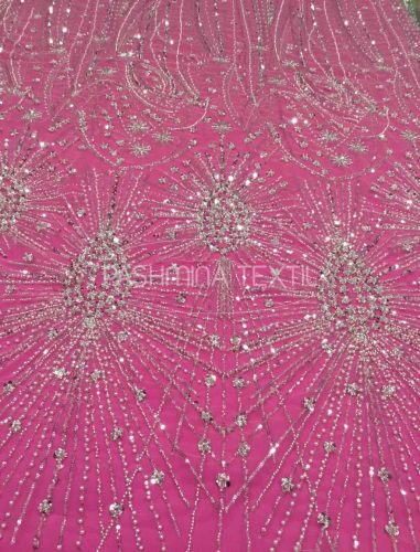 Csillaghullás tervezői gyöngyözött flitteres tüllcsipke - Ivory