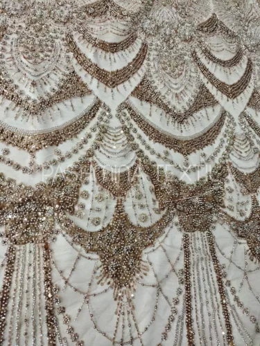 Luxus bronz gyöngyös tüllcsipke