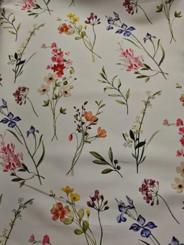 Fehér virágos - selyem zibbelin