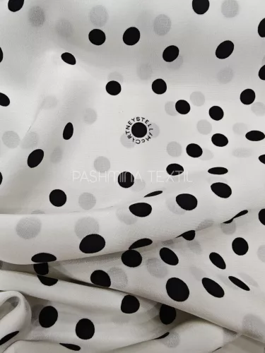 Stella MC Cartney - pettyes hernyóselyem kreppdesin 