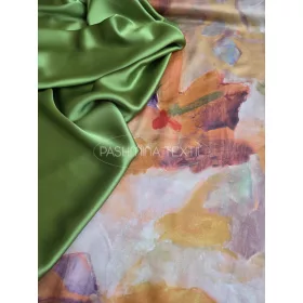   Barack színű virág mintás hernyóselyem - zöld nehézselyemmel