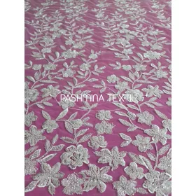 "Százszorszép" gyöngyös hímzett tüllcsipke