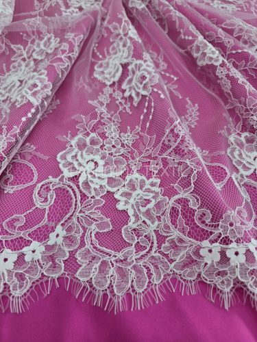 Francia zsinórozott hártyacsipke virág mintás 