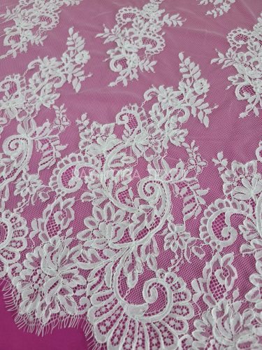 Francia zsinórozott hártyacsipke virág mintás  