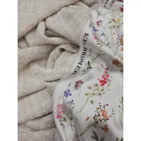 Krém színű - Chanel szövet