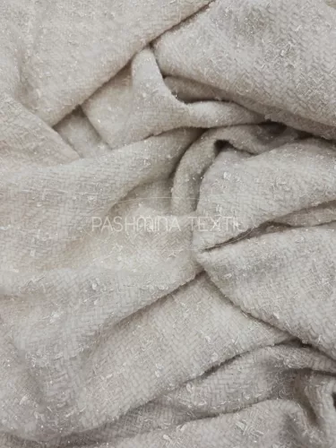 Krém színű - Chanel szövet