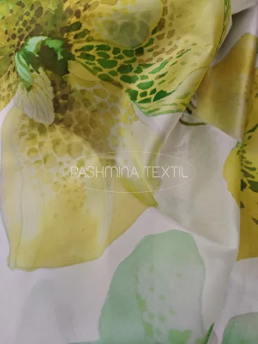 Hernyóselyem organza - natural green orchidea