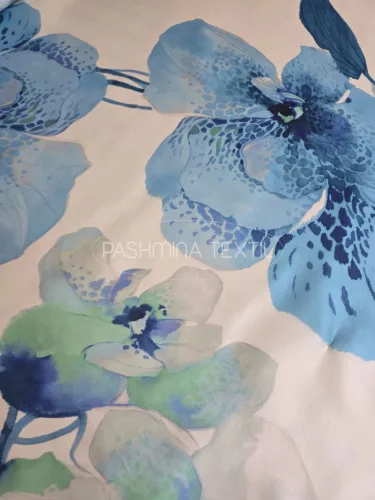 Hernyóselyem organza - natural blue orchidea