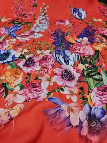 Spanyol nehézselyem - bordűr virágos - Piros