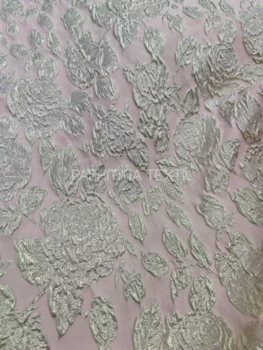 Rose - arany spanyol brokát