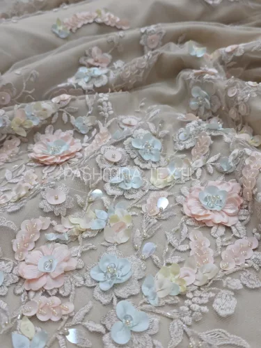 "Lyon" exclusive 3D francia tüllcsipke pasztell tüllcsipke és Beige shatntung-düsesz hangulat