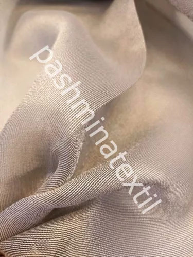 Fényáteresztő függöny, LINETT 320cm magas