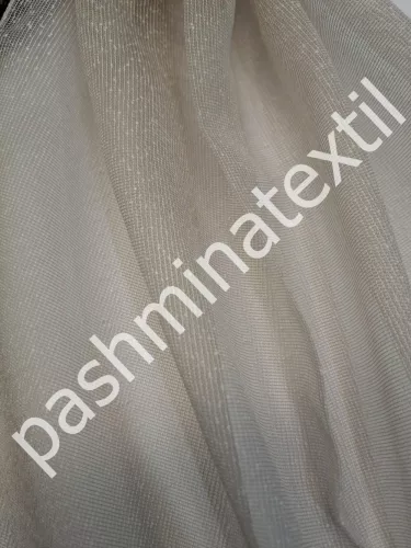 Fényáteresztő fóggüny, YVONNE-300cm magas