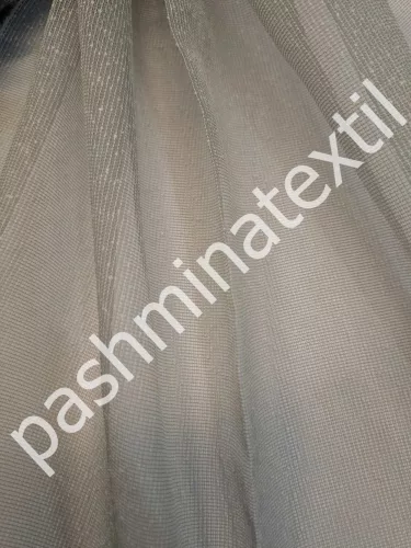 Fényáteresztő fóggüny, YVONNE-300cm magas