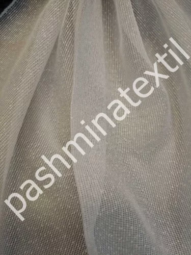 Fényáteresztő fóggüny, YVONNE-300cm magas